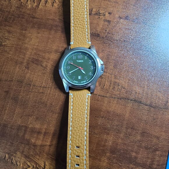 Timex Expedition Watch - Picture 4 of 6